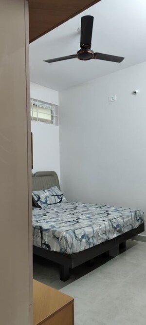 Room in 1 BHK Apartment at Indiranagar – for Rent