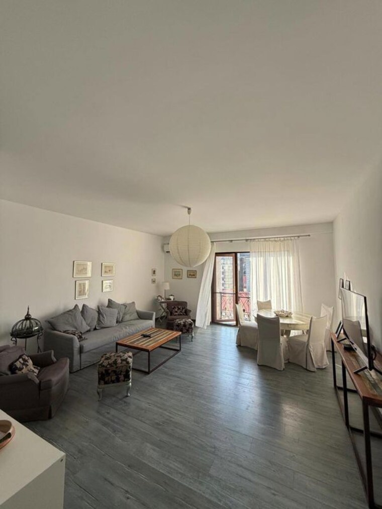 Living Room, saket 2 Bedroom 899 Sq.Ft. Builder Floor In Saket Delhi 10190642