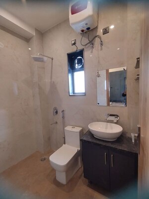 Bathroom in 1 RK Builder Floor at Kohli One Malibu Town, Sector 47 – for Rent