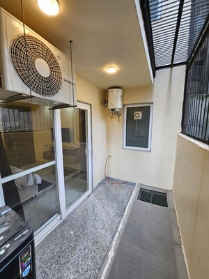 Kitchen in 1 BHK Builder Floor at South City 1 – for Rent