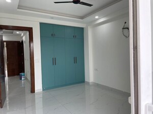 Building Lobby in 3 BHK Builder Floor at Kohli One Malibu Town, Sector 47 – for Rent