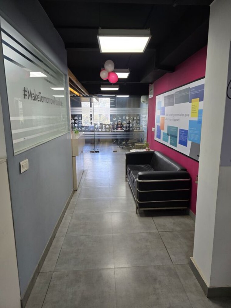 Team Area, sultanpur Commercial Office Space 5000 Sq.Ft. In Sultanpur Delhi 10190644