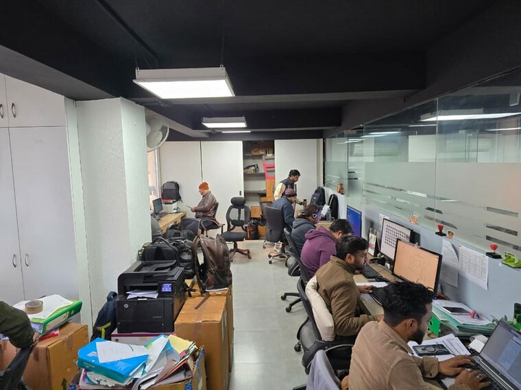 Team Area, sultanpur Commercial Office Space 5000 Sq.Ft. In Sultanpur Delhi 10190644