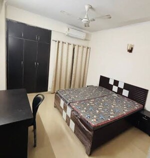  Pg For Rent in Gomti Nagar