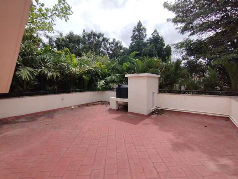 Balcony, sobha-adamus 5 Bedroom 3500 Sq.Ft. Villa In Kannamangala Bangalore 10190702