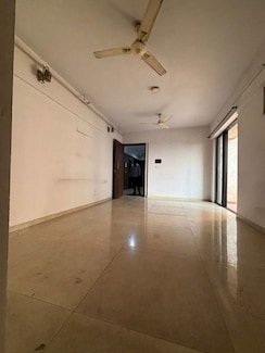 2 BHK Apartment For Sale in Lodha Palava City Lakeshore Greens