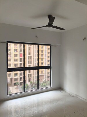 Room in 2 BHK Apartment at Runwal Gardens Phase I, Dombivli East – for Rent