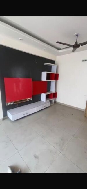 Furnished Amenities in 2 BHK Apartment at Stellar Mi Citihomes, Omicron Iii Greater Noida – for Rent