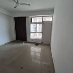 3 BHK + Pooja Room Apartment For Rent in Supertech Cape Luxe