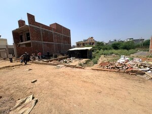  Plot – Exterior View View at Jankipuram Extension - for Sale