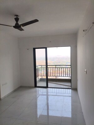 Room in 2 BHK Apartment at Runwal Gardens Phase I, Dombivli East – for Rent