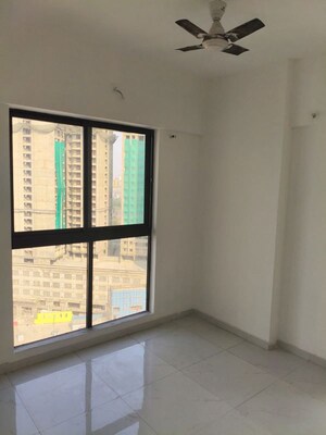 Room in 2 BHK Apartment at Runwal Gardens Phase I, Dombivli East – for Rent