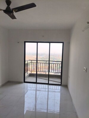Room in 2 BHK Apartment at Runwal Gardens Phase I, Dombivli East – for Rent