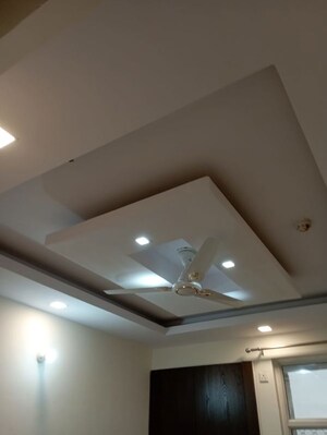 Furnished Amenities in 2.5 BHK Apartment at Nirala Greenshire, Sector 2 Greater Noida – for Sale