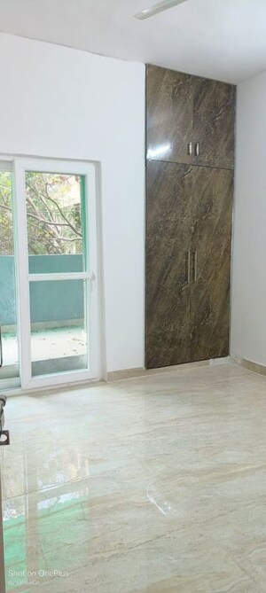 Room in 2 BHK Apartment at Dwarka – for Sale