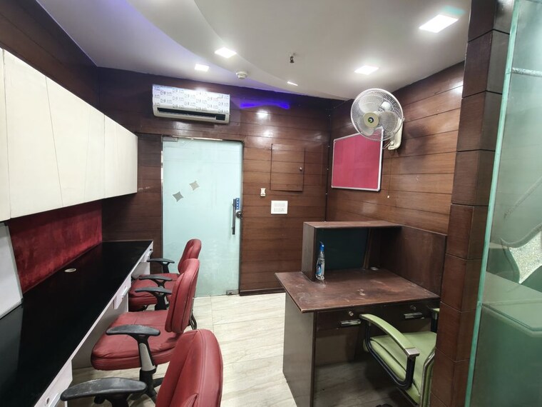 Floor Plan, netaji subhash place Commercial Office Space 543 Sq.Ft. In Netaji Subhash Place Delhi 10191013