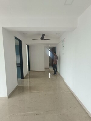 Room in 2 BHK Apartment at Neminath Nemi Bhavan, Goregaon West – for Rent