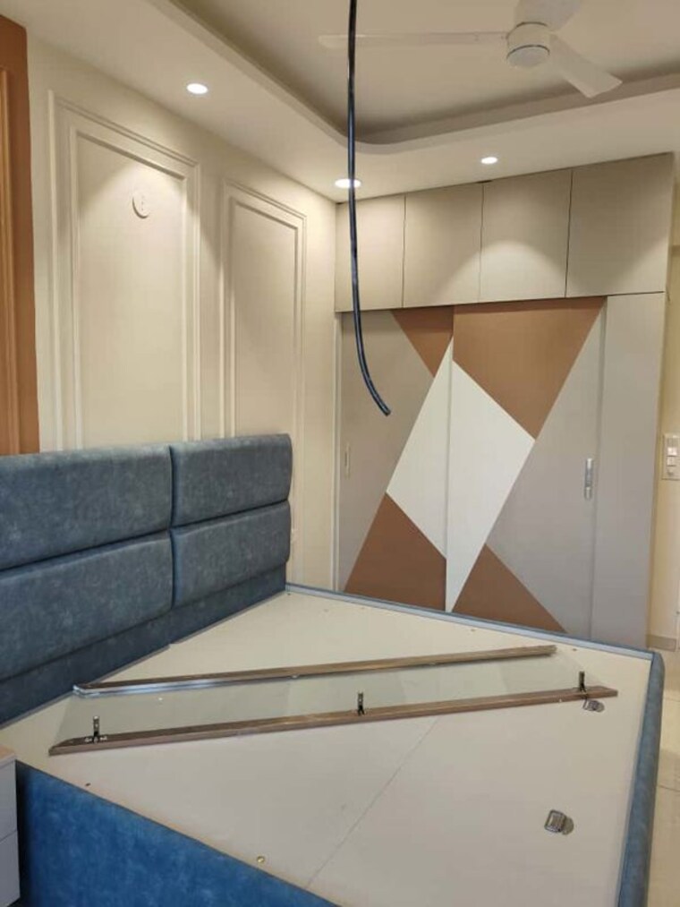 Bathroom, tata-primanti-tower-residences 4 Bedroom 3355 Sq.Ft. Apartment In Sector 72 Gurgaon 10191071