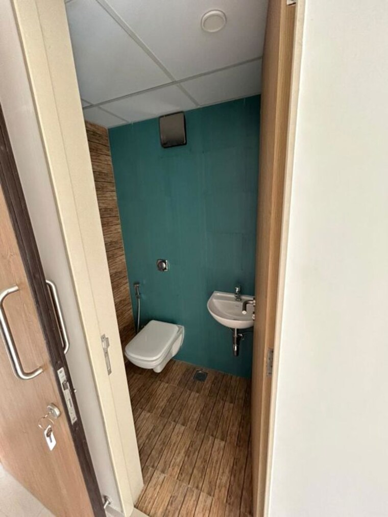 Bathroom, lodha-crown-kolshet 1 Bedroom 320 Sq.Ft. Apartment In Kolshet Road Thane 10191076