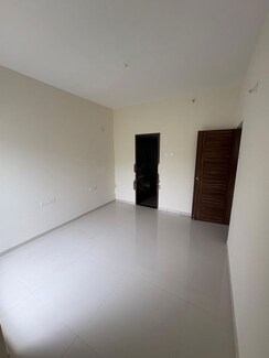 2 BHK Apartment For Rent in Kumar Megapolis Saffron