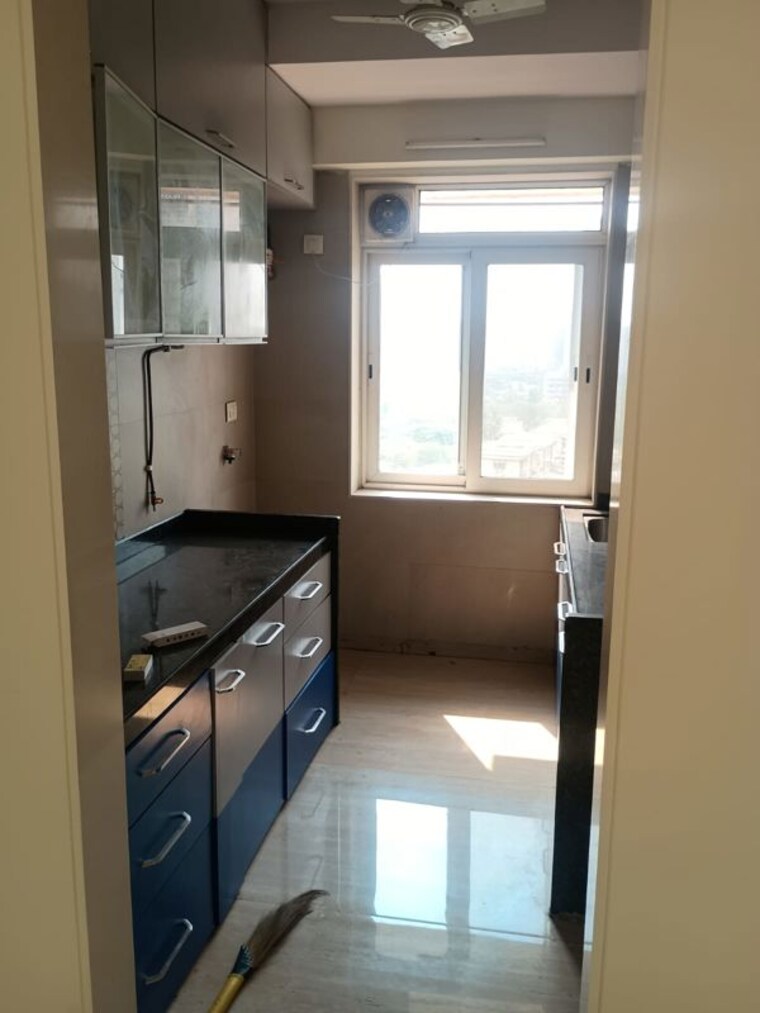 Kitchen, chembur 2 Bedroom 600 Sq.Ft. Apartment In Chembur Mumbai 10191130