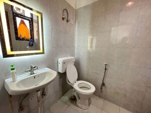 Master Bedroom in 1 BHK Builder Floor at Saket – for Rent