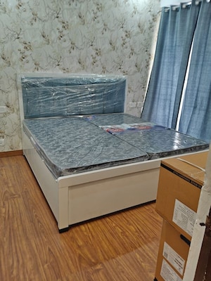 Bedroom in 1.5 BHK Apartment at Prateek Grand City, Siddharth Vihar – for Rent