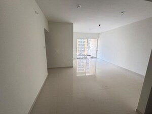 Room in 2 BHK Apartment at Pride Purple Park Titan, Hinjewadi – for Rent