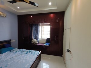 Master Bedroom in 2.5 BHK Apartment at Guttala Begumpet – for Rent