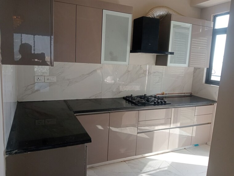 Kitchen, central-park-ii-bellevue 3.5 Bedroom 2550 Sq.Ft. Apartment In Sector 48 Gurgaon 10191238