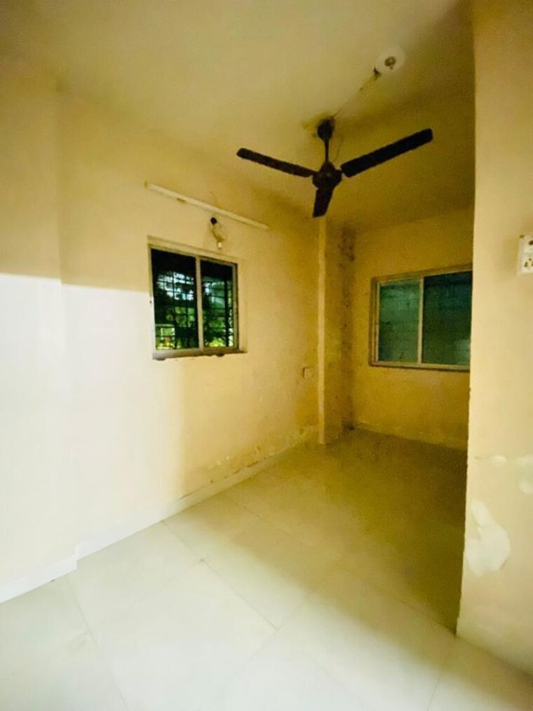 Room, ameya-chs-kothrud 1 Bedroom 550 Sq.Ft. Apartment In Kothrud Pune 9885058