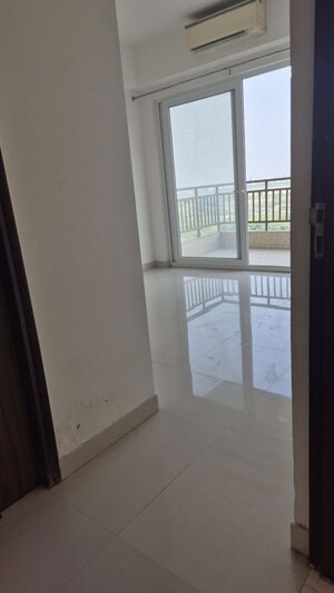 Room in 3.5 BHK Apartment at Adani M2K Oyster Grande, Sector 102 – for Sale