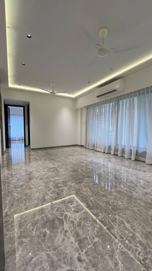 2 BHK Apartment For Sale in Andheri West