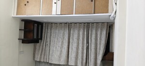 Furnished Amenities in 1 BHK Apartment at Dun Apartments, Tardeo – for Rent