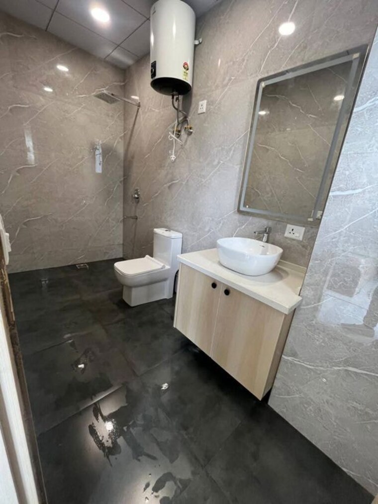 Bathroom, saket 2 Bedroom 1100 Sq.Ft. Apartment In Saket Delhi 10191333