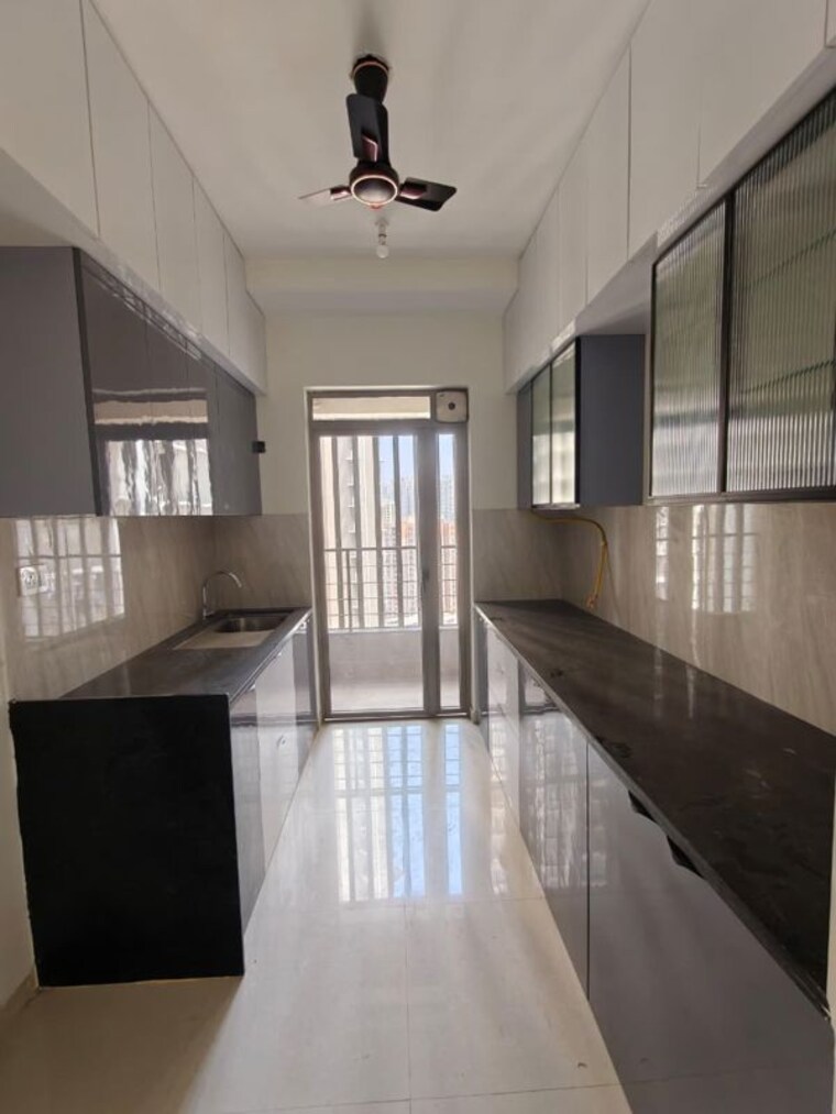 Kitchen, kalpataru-paramount 2 Bedroom 711 Sq.Ft. Apartment In Kapur Bawdi Thane 10191351