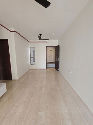 2 BHK Apartment For Rent in Kalpataru Paramount, Kapur Bawdi