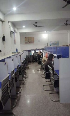  Office Space For Rent in Chintels House, Lalkuan