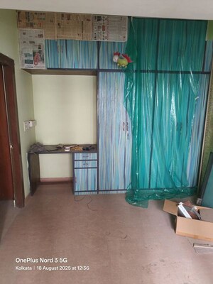 Bedroom in 4 BHK Apartment at Hiland Park, Em Bypass – for Rent