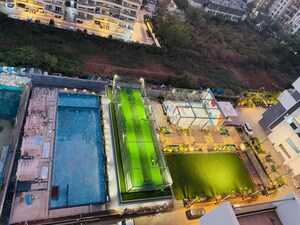 Swimming Pool in 3 BHK Apartment at Majestique Signature Towers, Balewadi – for Rent