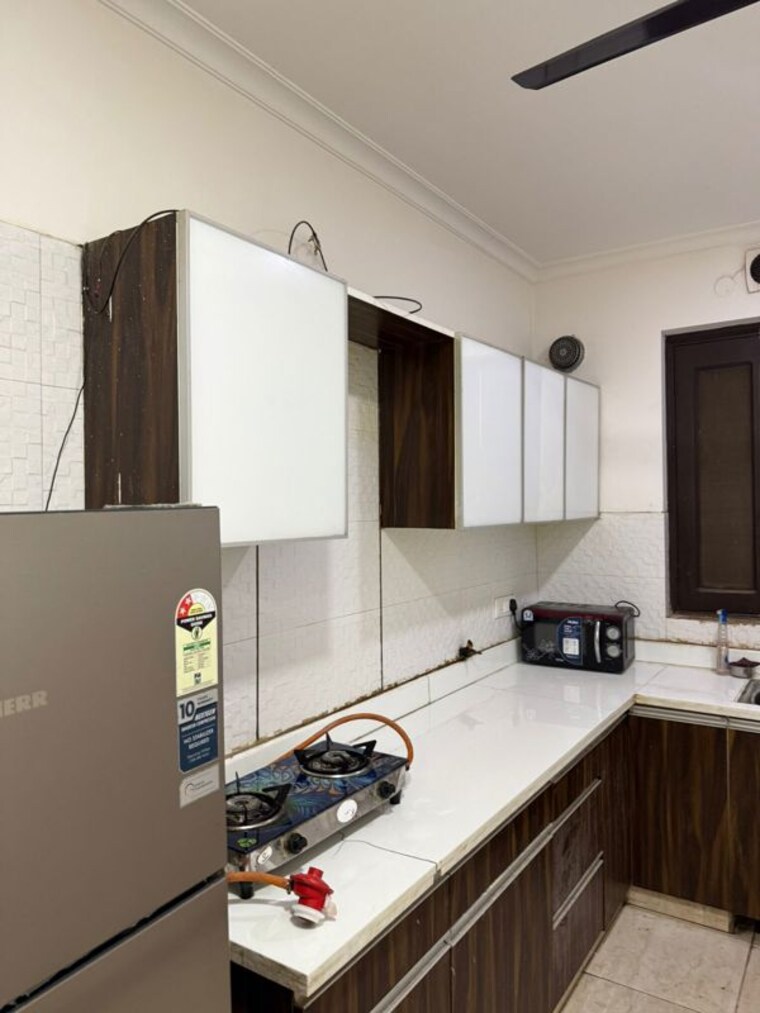 Kitchen, shree-vardhman-green-court 2 Bedroom 690 Sq.Ft. Apartment In Sector 90 Gurgaon 10191516