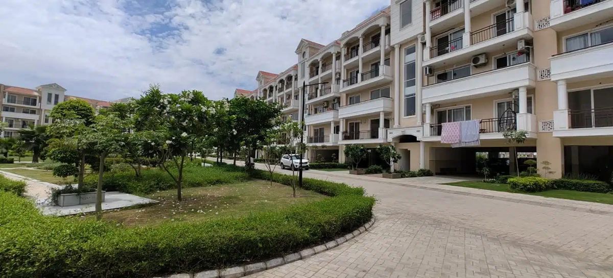 3 BHK 1800 Sq.Ft. Apartment in Sushma Valencia