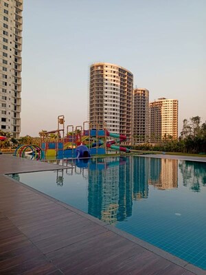 Swimming Pool in 3.5 BHK Apartment at Ambika Florence Park, North Mullanpur – for Sale