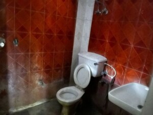 Bathroom in 1 BHK Independent House at Xu 1 Greater Noida – for Rent