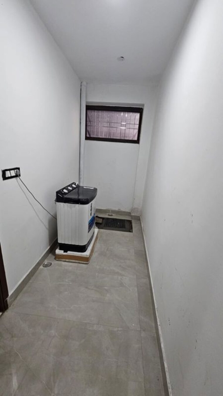 Bathroom, saket 1 Bedroom 650 Sq.Ft. Apartment In Saket Delhi 10191671