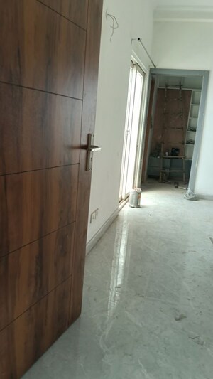  3.5 BHK Penthouse at Sunshine Helios, Sector 78 – for Rent