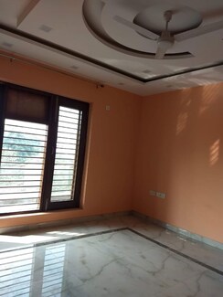 4 BHK + Pooja Room,Study Room Builder Floor For Rent in Sector 17