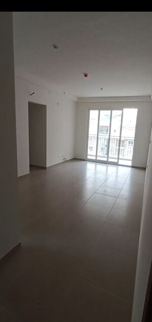 Room in 3.5 BHK Apartment at Bhartiya City Nikoo Homes II, Thanisandra Main Road – for Sale