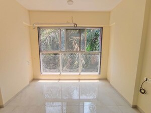 Room in 3 BHK Apartment at Ariisto Hills, Chembur – for Rent