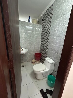 Bathroom in 2 BHK Builder Floor at Neb Sarai – for Rent
